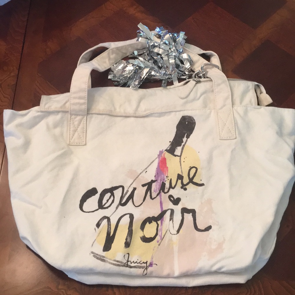 NEW! Juicy couture zipper tote/hobo with keychain
